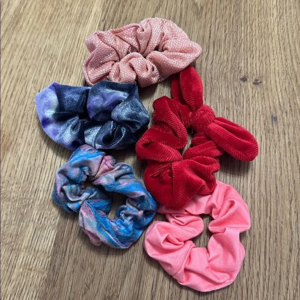 Bundle of 18 Hair Ties/Scrunchies
